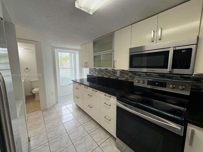 Photo - 1137 NW 123rd Ct