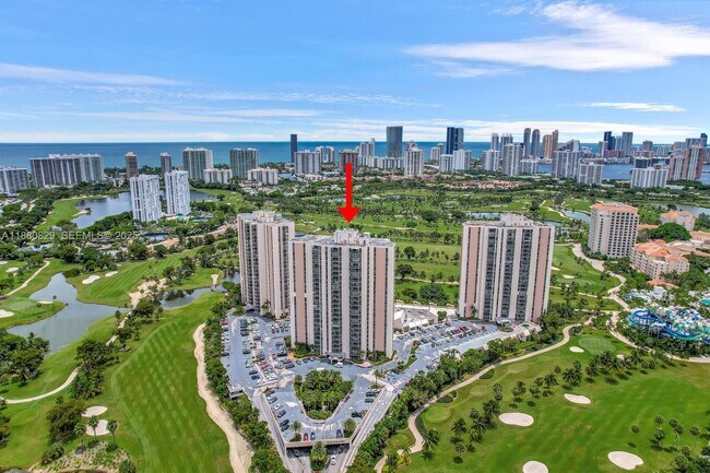 Building Photo - 20301 W Country Club Dr Unit 2522