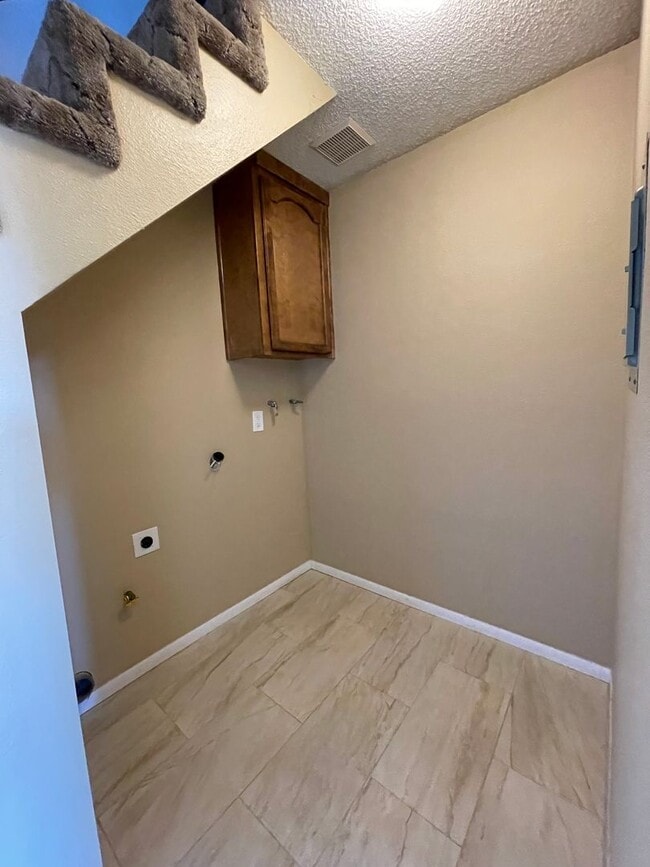 Photo - Mesa Circle Drive Townhouse with Loft!