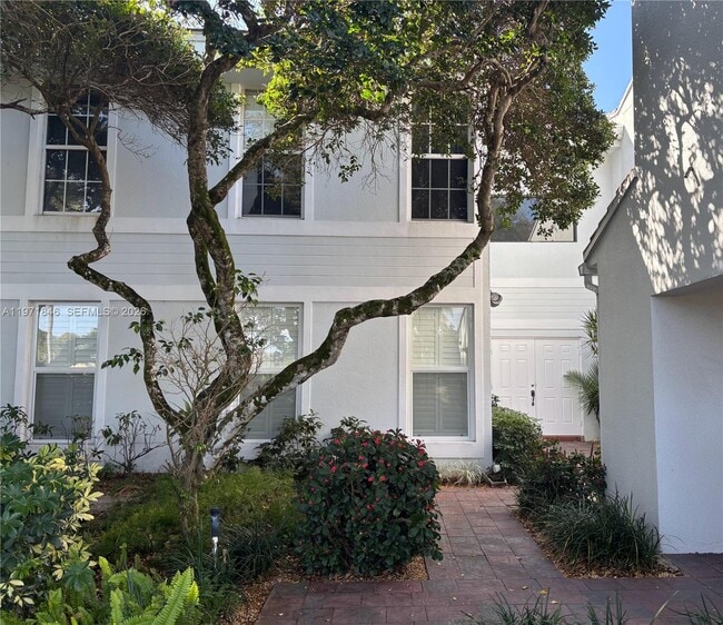 Building Photo - 6245 Old Court Rd Unit 102