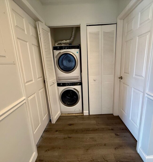 9466 Boca Cove Cir Apartment - Image 