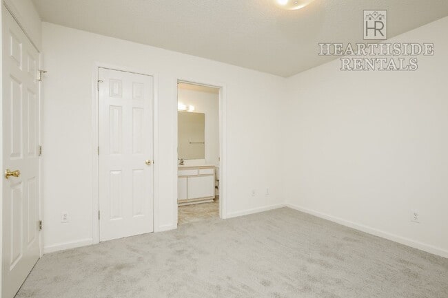 Photo - 330 Brownlea Dr Unit 5f