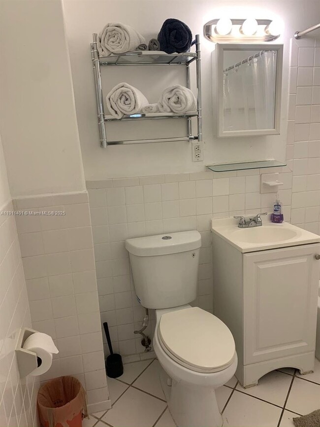 Photo - 3801 Indian Creek Dr Unit 301