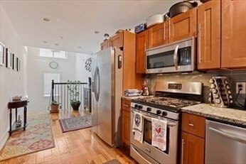 47 Julian St Unit 3