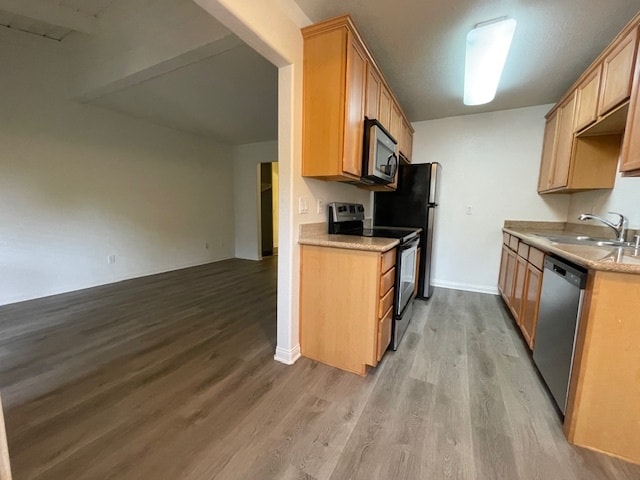Kitchen and living room open flow - 2360 Paseo De Laura Unit 14