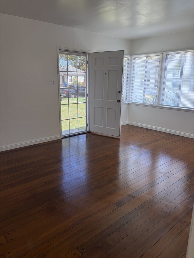 Photo - 2383 Belmont Ave Unit 2383 Belmont Ave. Long Beach, CA 90815