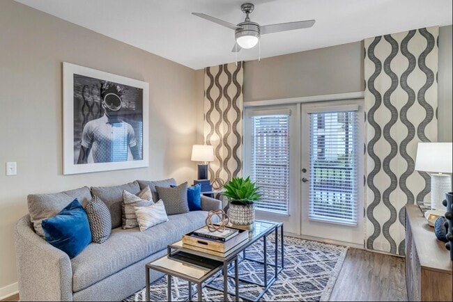 Nexus Brandon Apartments