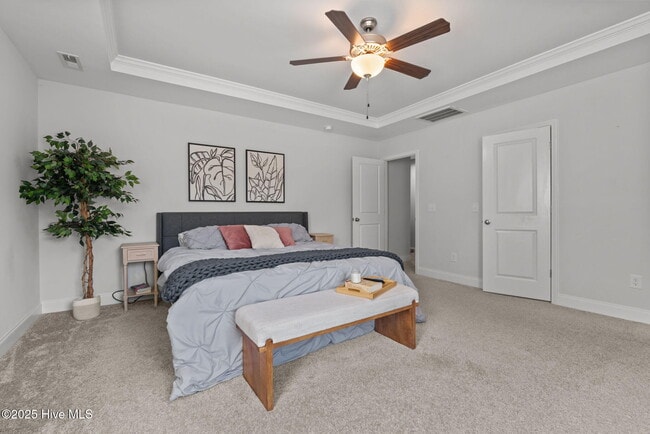 Photo - 620 Overland Ct