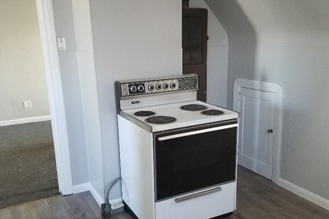 Photo - 34 Warsaw St