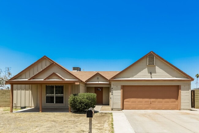 Building Photo - 4626 N 106th Ave Rental
