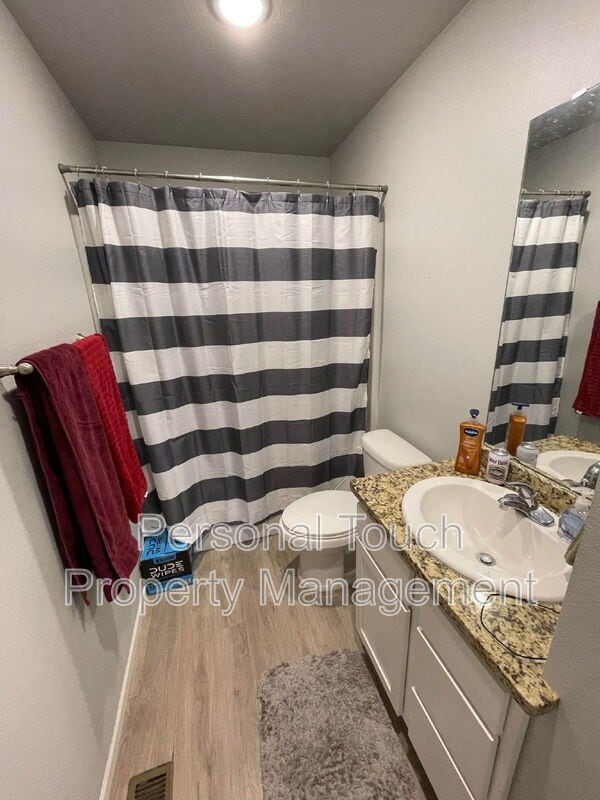 Photo - 808 7th Ave S Unit 5