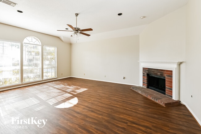 Photo - 18226 Auburn Woods Dr