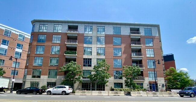 Photo - 150 Dorchester Ave Unidad 6