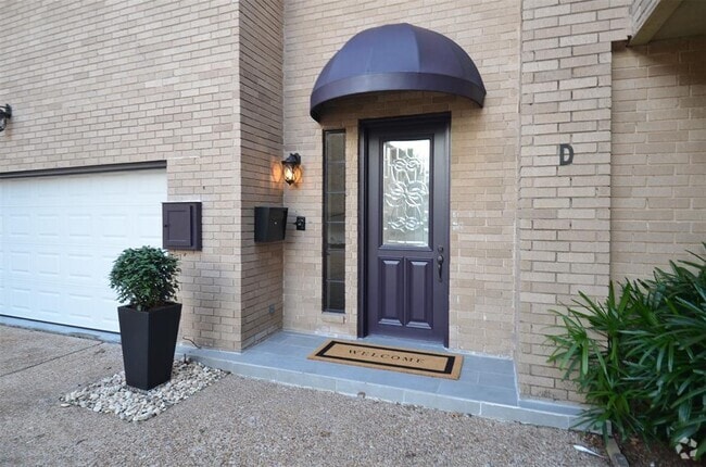Building Photo - 1425 Nantucket Dr Unit D Rental