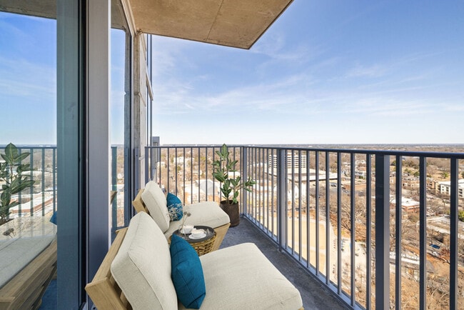 Photo - Skyhouse Raleigh