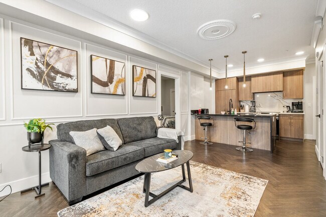 Photo - 2550 Battleford Ave SW Unit ID1314540P