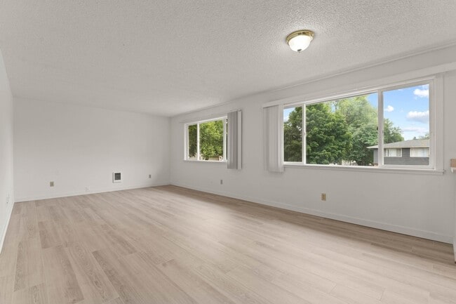 Photo - 3251 N 7th St