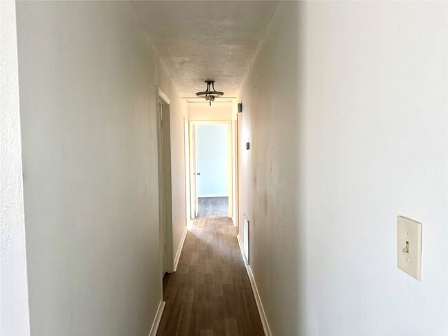 Photo - 710 Fields St