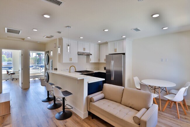 Photo - Sagittarius Apartments