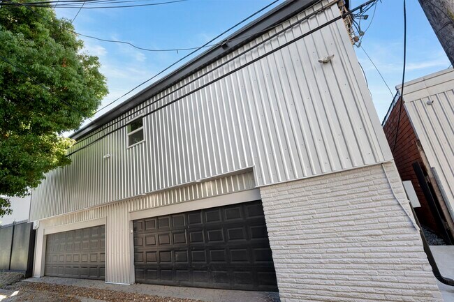 Photo - 234 Westheimer Rd Unit 7
