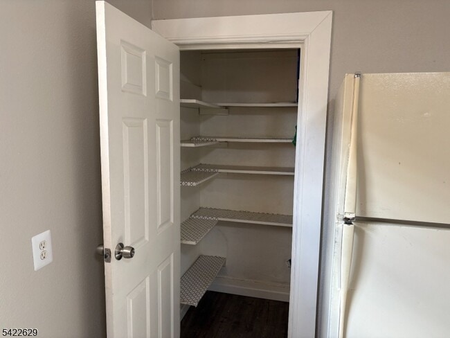 Photo - 106 Grand St