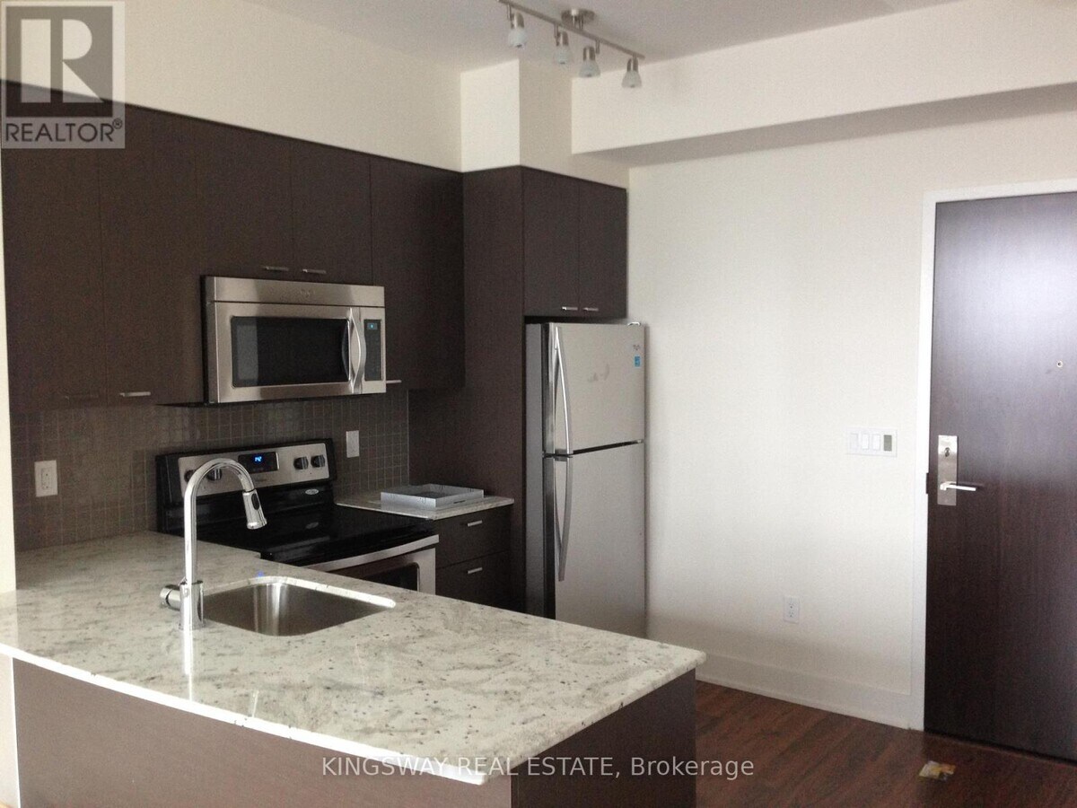 Photo - 88 Sheppard Ave E Unité 1606