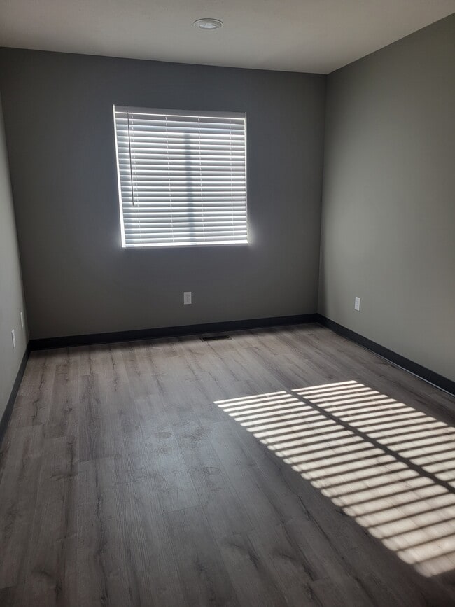 Photo - 3818 Baldwin Ave