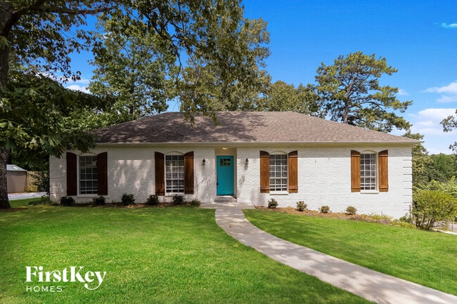 Photo - 601 Staffordshire Dr House