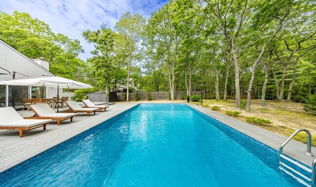 Photo - 43 Wooded Oak Ln