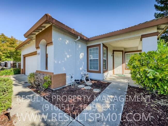 Photo - Lovely 4 bedroom Roseville home Olympus po...