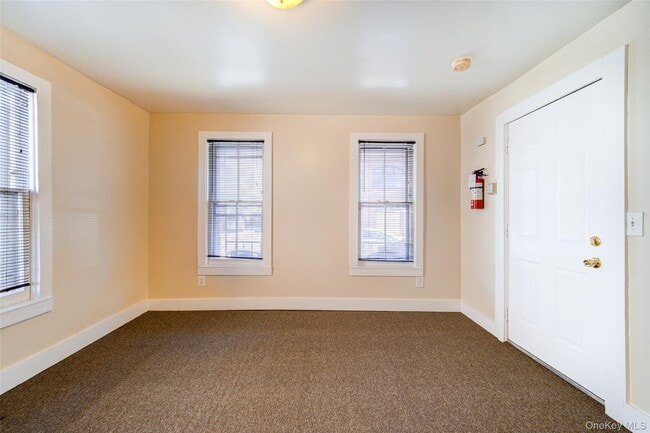 Photo - 82 Sprague Ave