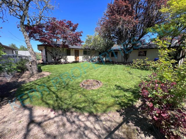 Photo - Cozy 2-Bedroom Duplex with Fireplace Charm...