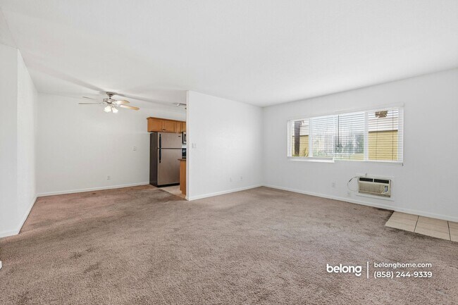 Photo - 6666 Beadnell Way Unidad 26