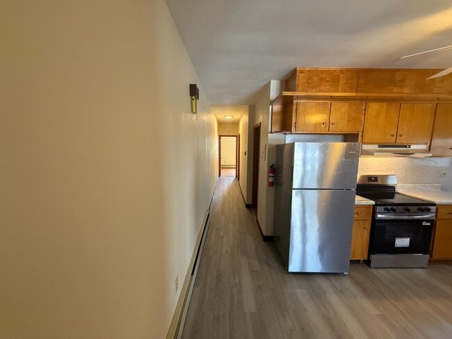Photo - 520 Oak St