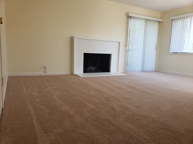 Photo - 83 Clark St Unit 83B