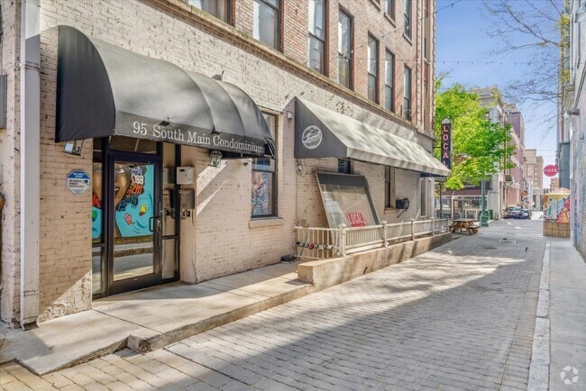Building Photo - 95 S Main St Unit 305 Rental