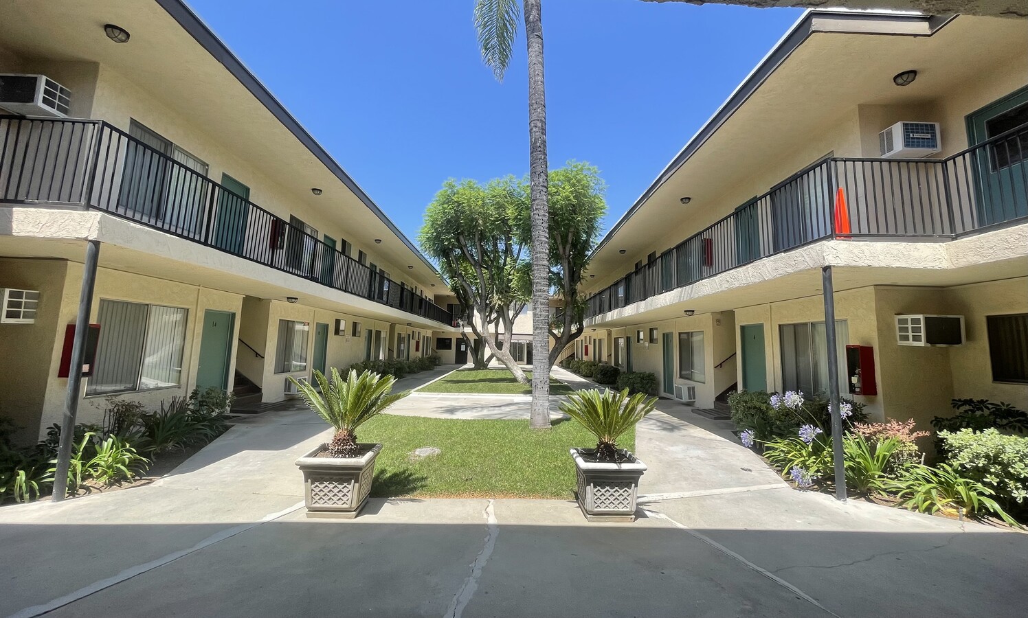 Stonegate Apartments - Stonegate Apartments