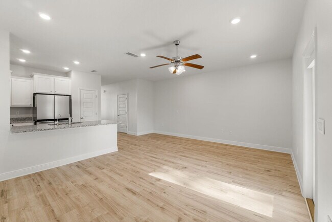 Photo - 73 Sandhill Pines Dr