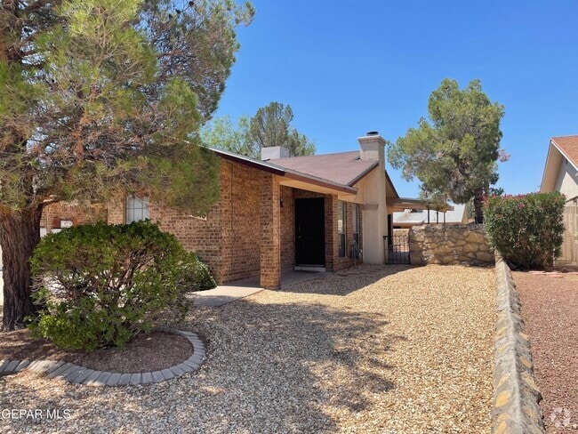 Building Photo - 10640 Islerock Dr Rental