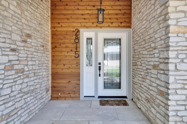 Photo - 2815 Inridge Dr