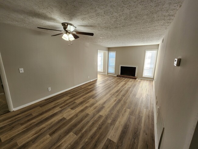 Photo - 9400 Roberts Dr Townhome