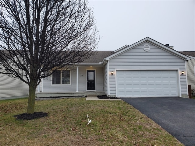 Building Photo - 814 Holly Farms Dr