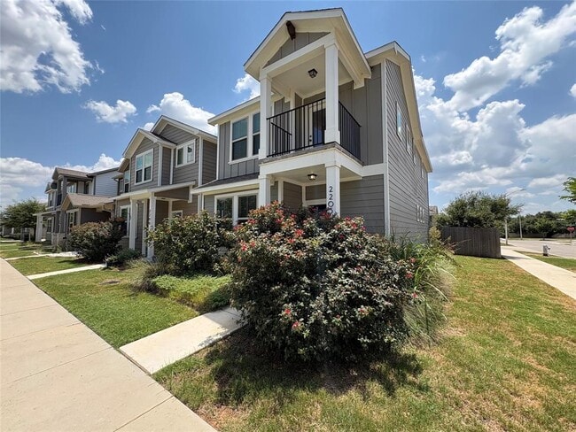 Photo - 2205 Arendale Dr