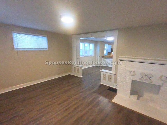 Photo - 3608 N Kenwood Ave
