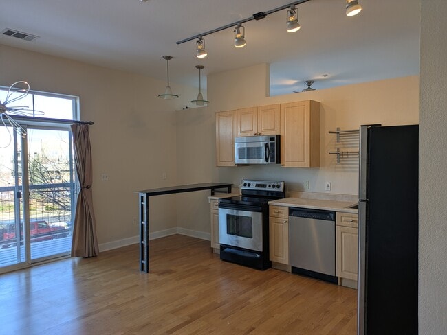 Photo - 5677 Park Pl Unit 204C