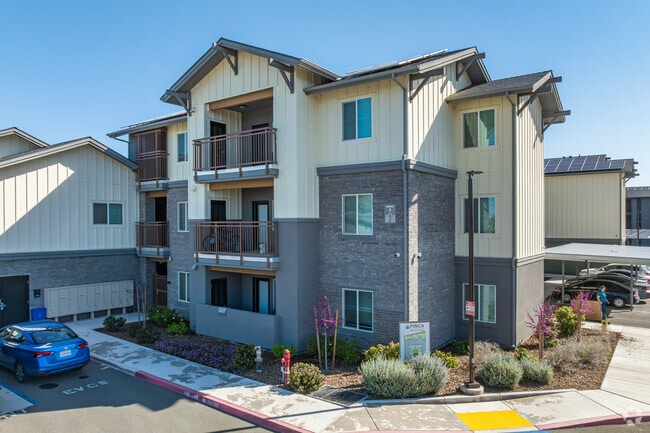 358 S E St - Primary Photo - Finca Serena Apartments