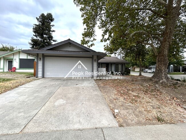 Building Photo - 7400 Martignetti Ct