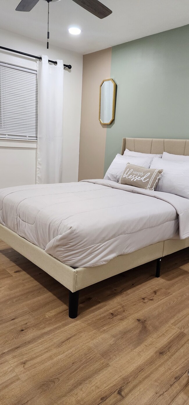 Photo - 3401 Windridge Dr