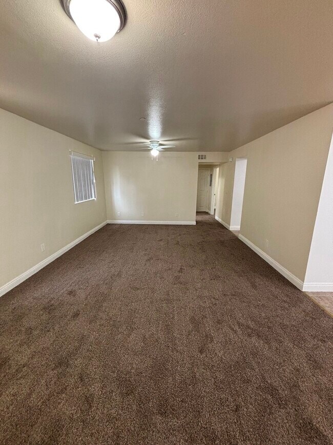 Photo - 157 W 89th St