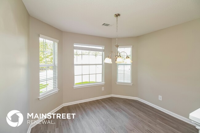 Photo - 4325 Holliday Rd